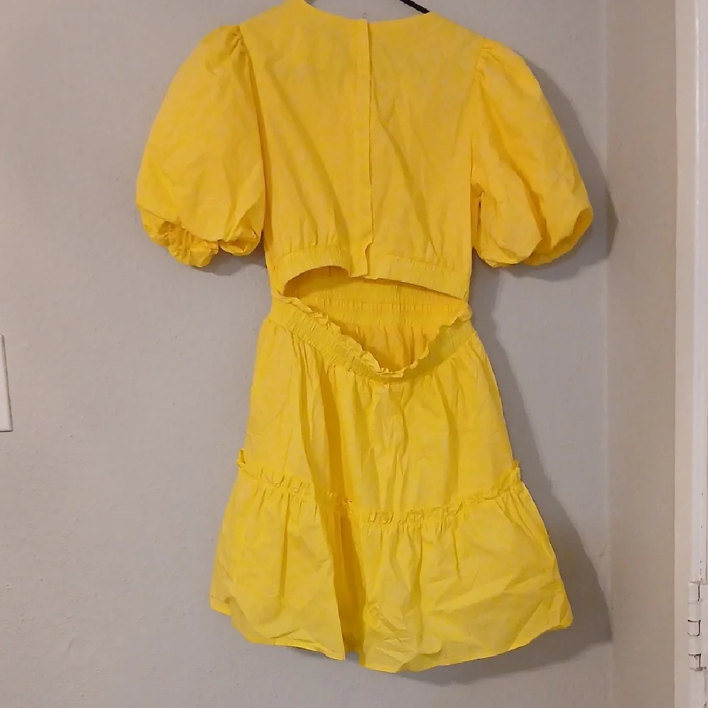 English‎ Factory Yellow Mini Dress - Picture 2 of 4
